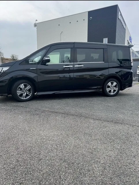 HONDA　ステップワゴン